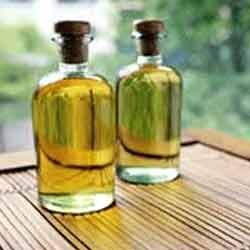 Manufacturers Exporters and Wholesale Suppliers of Lemon Grass Oil Pune Maharashtra